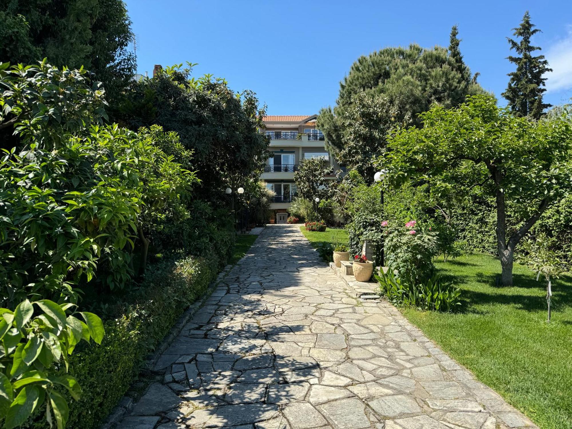 Paneon Apartments Nea Iraklitsa Dış mekan fotoğraf